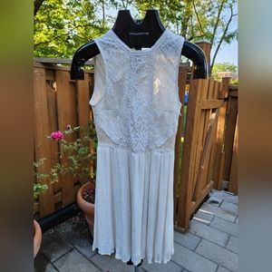 White lace dress